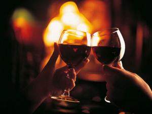 注意!过度饮酒容易感染艾滋病毒!