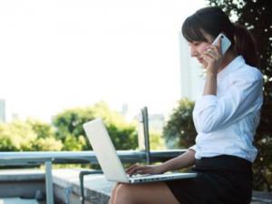 生活坏习惯:上班族常见的6种不正确姿势