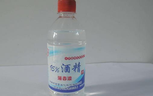 衣服沾上自来水笔印该如何清洗 沾上圆珠笔印如何清洗