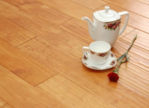 木地板如何打蜡?木质地板打蜡技巧