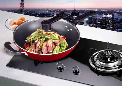 炒绿叶菜加盖炒更健康-炒菜要盖锅盖吗?