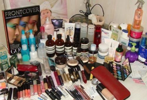 护肤品的正确使用顺序?护肤品瓶瓶罐罐先用哪种