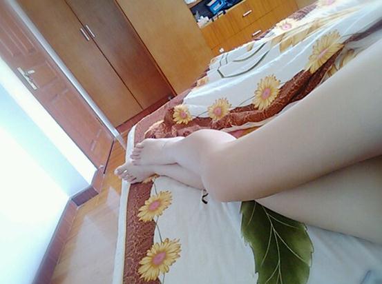 科普!有些大腿之间缝隙超大的女人完全是天生,与做那事OOXX无关(图)
