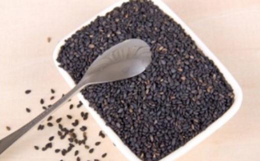 黑芝麻可以黑发吗?黑芝麻对头发的功效