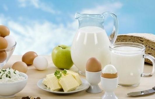 豆浆养生做法:蜂蜜豆浆能美容