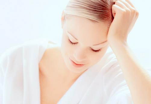 如何内调让斑点消失?简单三招帮到你