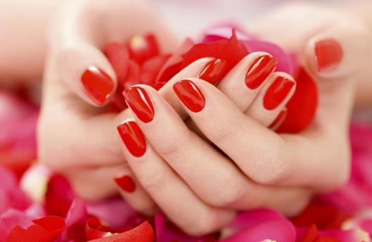 美甲有风险 美甲背后的危害你造吗?
