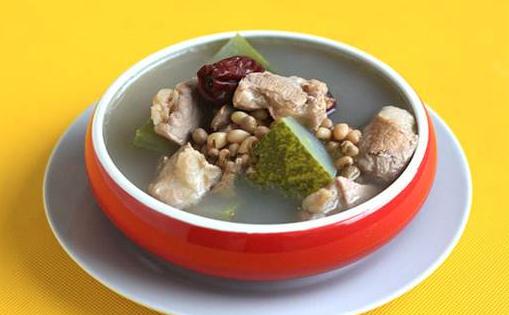 夏季养生食谱:养胃冬瓜汤的做法