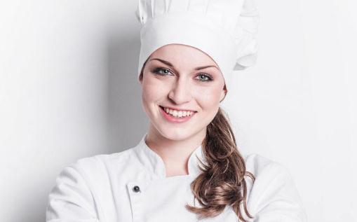 手术是治疗子宫肌瘤的主要方法 子宫肌瘤手术后吃什么好?