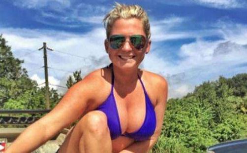 丰满女性呵护乳房的3大招数