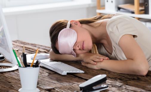 被视为健康大敌的伤骨姿势