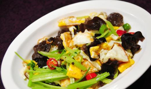 老年人注重养生 老年人最容易轻信的8个养生谣言