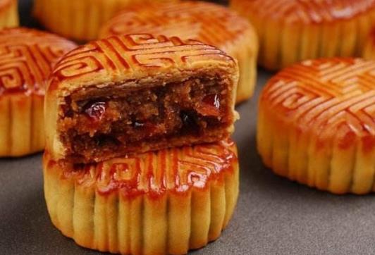 ��������±�����ǰ�ͻ��ǵ����ͣ�������±���ǰ����ͺ��ʣ�