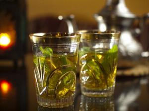 喝薄荷茶可镇定胃痛-胃不好就喝薄荷茶