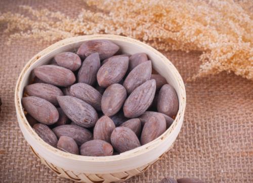 香榧不能和什么一起吃?香榧有哪些功效?