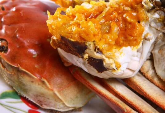 六月黄公蟹里面有蟹黄吗?六月黄是苦的是怎么回事