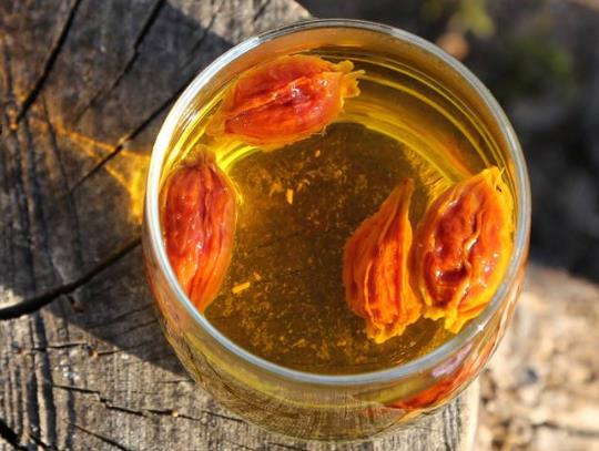 栀子泡水能祛湿吗?胃不好能用栀子泡水喝吗