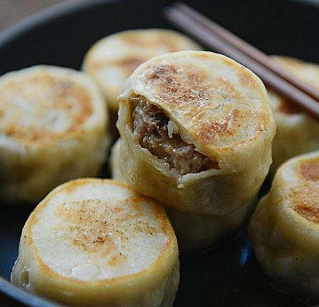 如何做老北京门钉肉饼?老北京门钉肉饼的做法