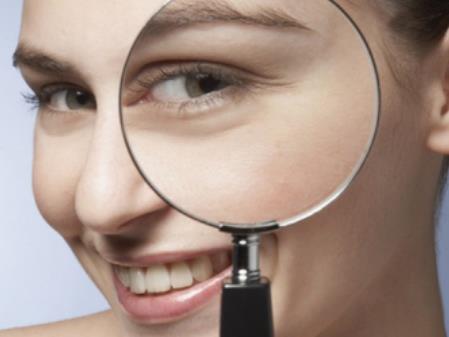 眼下有眼袋怎么消除 让你告别肿泡眼的方法