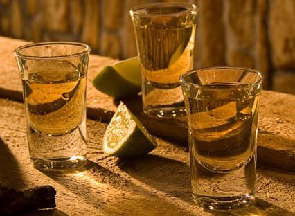 ʹ�粡�˲��ܳ�ʲôʳ�������Ѫ֢��ʹ��Ĺ�ϵ