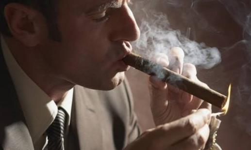 长期吸烟会带来什么疾病?饭后吸烟伤害更大!