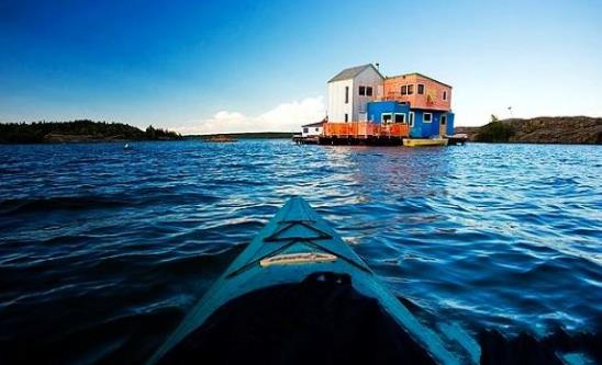 世界上最深的十大湖泊排行榜,榜首贝加尔湖最深处达1637米