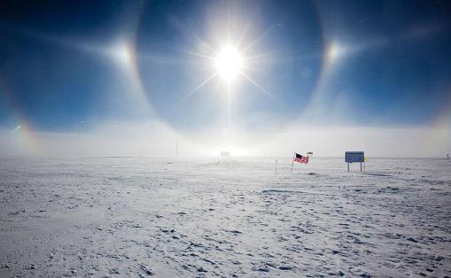 世界上最深的十大湖泊排行榜,榜首贝加尔湖最深处达1637米