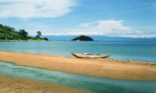 世界上最深的十大湖泊排行榜,榜首贝加尔湖最深处达1637米