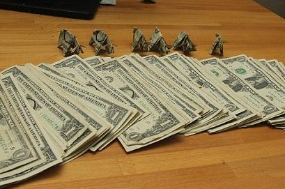 ֽ����С���������ȷ�����-������137����Ԫֽ��С��������