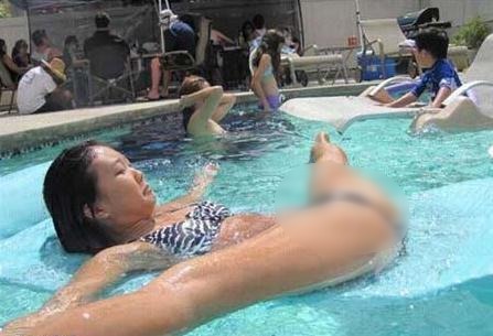 ��ЦͼƬ��ţ����Ĭ��Ц����һ���׵��㣬�ȱ�˭��һ������ţ