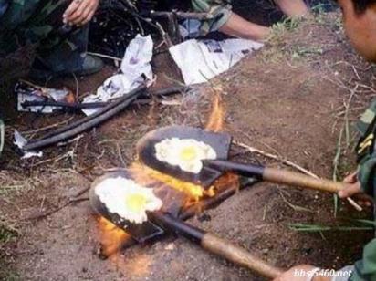 ��ЦͼƬ��ţ����Ĭ��Ц����һ���׵��㣬���¼嵰