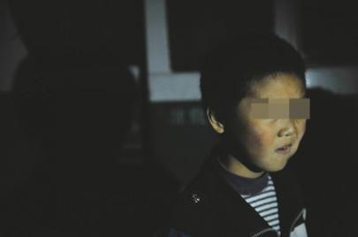 Űͯ�巣���Ĵ�һУ԰�����ͷ��ٵ�Сѧ��������ֳ��