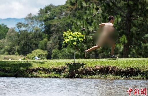 �����׽��������ƥ���˶��ῪĻ��60�����˶�Ա������ս