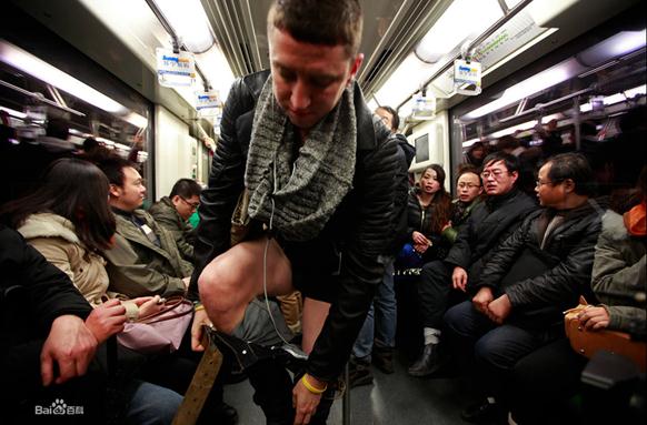 �������Ӵ�����գ�ȫ���޿��գ�������Ը�ڵ������ѿ��ӣ�ֻ���ڿ�˵���