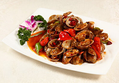 花蛤怎么处理才干净?花蛤豆腐汤的做法