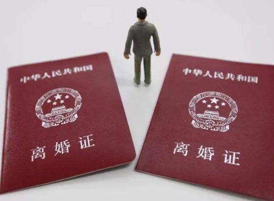 离婚后房产过户给孩子还用公证吗?夫妻贷款买车离婚后谁负责