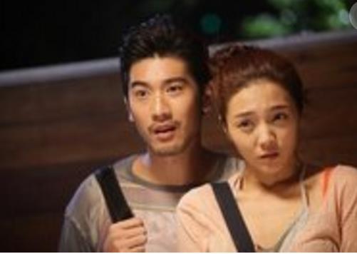 µçÓ°¡¶Ç®¶à¶àÁ¶°®¼Ç¡·¾µą̈´Ê¶Ô°× ¾µäÓï¼Ãû¾äÉÍÎö