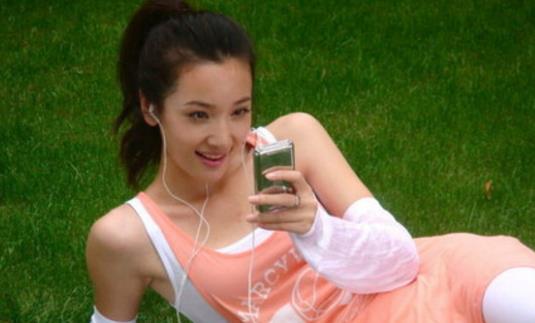 µçÓ°¡¶ÂéÀ±ÌðÐÄ¡·¡·¾µą̈´Ê¶Ô°×¾µäÓï¼Ãû¾äÉÍÎö