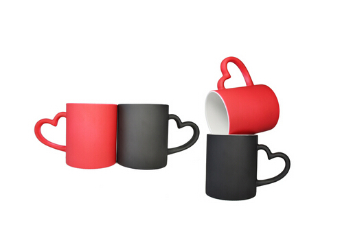 ��ɫ���ж����и�����ʹ�ñ�ɫ����