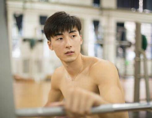 中国运动员十大帅哥排行榜,宁泽涛第一,张继科第二