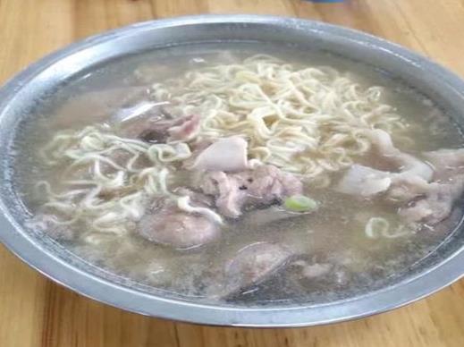 江门十大小吃快餐店排名,新会艇仔粥、八年老店状元粥都是真材实料