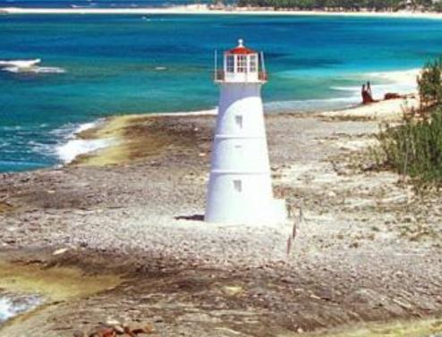 世界十大私人岛屿旅游排行 Isla de sa 坐落于西班牙圣米格尔湾