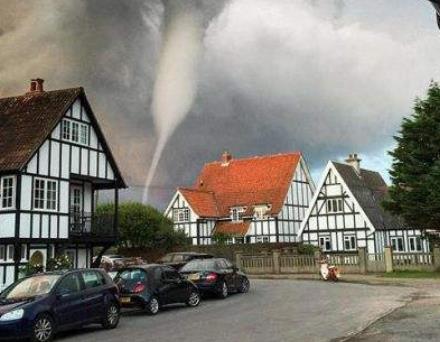 盘点六大最有意义的灾难电影 神秘代码呈现出了「预言」的意义