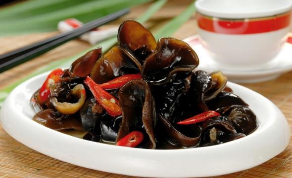 干木耳一般要泡多久?如何泡发黑木耳