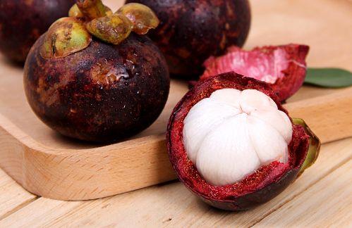 山竹如何剥皮?图解剥山竹的方法和窍门 山竹怎么挑选和保存保鲜