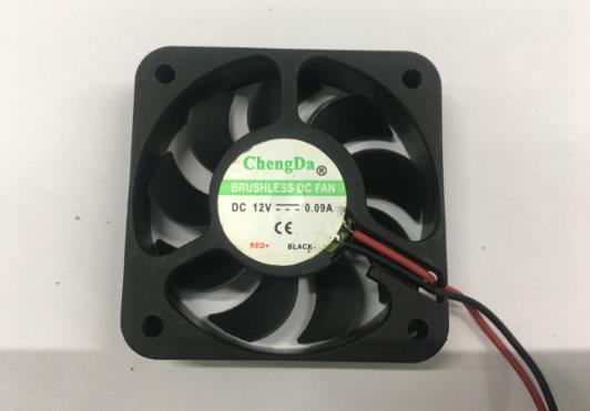 散热风扇不转是什么原因?散热风扇声音大怎么解决?