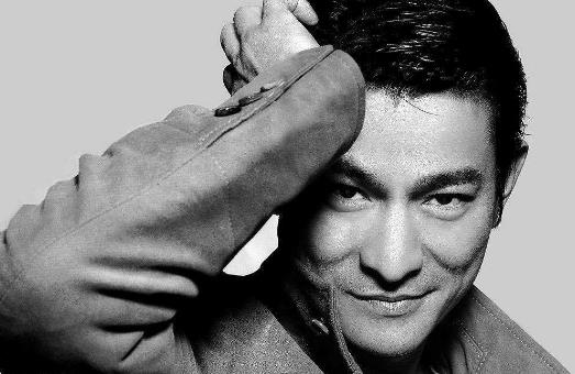 刘德华个人资料简介 天王刘德华图片 刘德华演过的电影