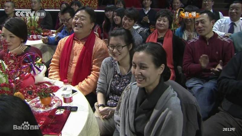 ����Ц������˭�����Ӵ�����ţ���ӻ����ڡ�Ц���硱Ƚ��ƽ��������