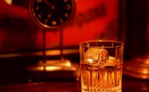 男性喝酒警惕酒瘾遗传