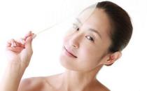 补水妙招，解决皮肤干燥大问题